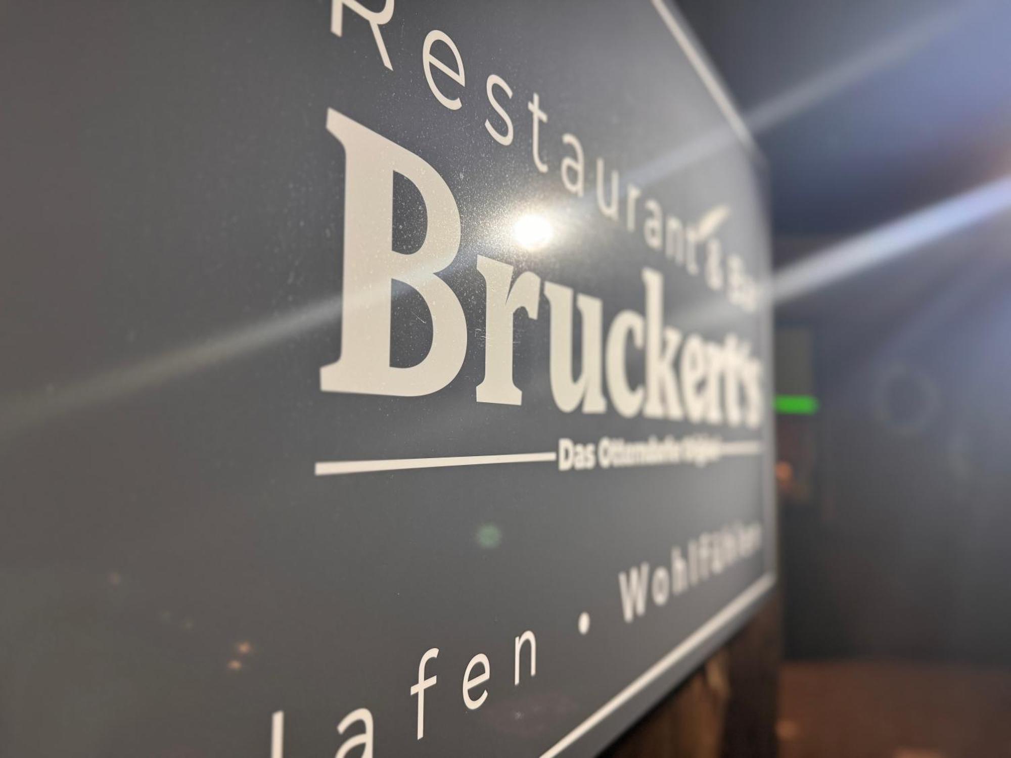 K357 - Hotel & Restaurant "Zur Post" In Otterndorf Bei Cuxhaven Eksteriør bilde