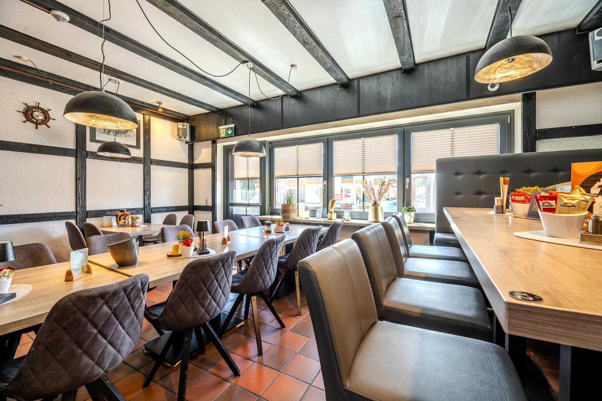 K357 - Hotel & Restaurant "Zur Post" In Otterndorf Bei Cuxhaven Eksteriør bilde