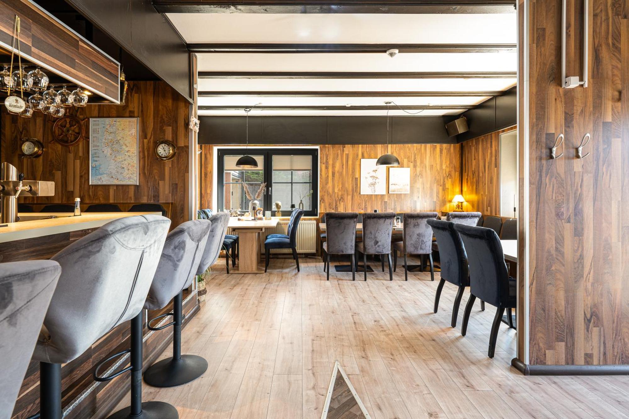 K357 - Hotel & Restaurant "Zur Post" In Otterndorf Bei Cuxhaven Eksteriør bilde